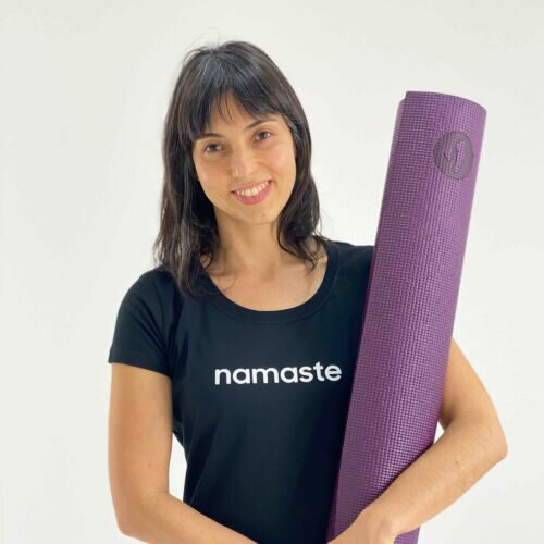 asana-tapete-yoga-yogateria-ameixa-1