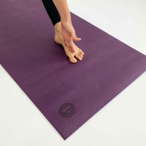 asana-tapete-yoga-yogateria-ameixa-5