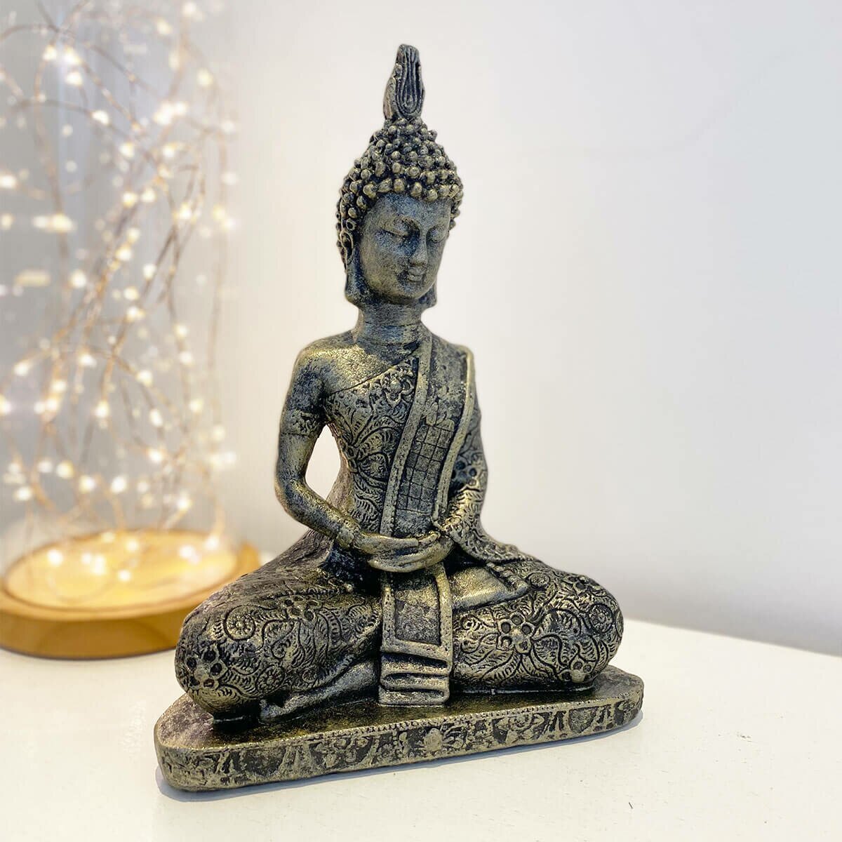 estatua-buda-meditacao-yogateria-dourado-3