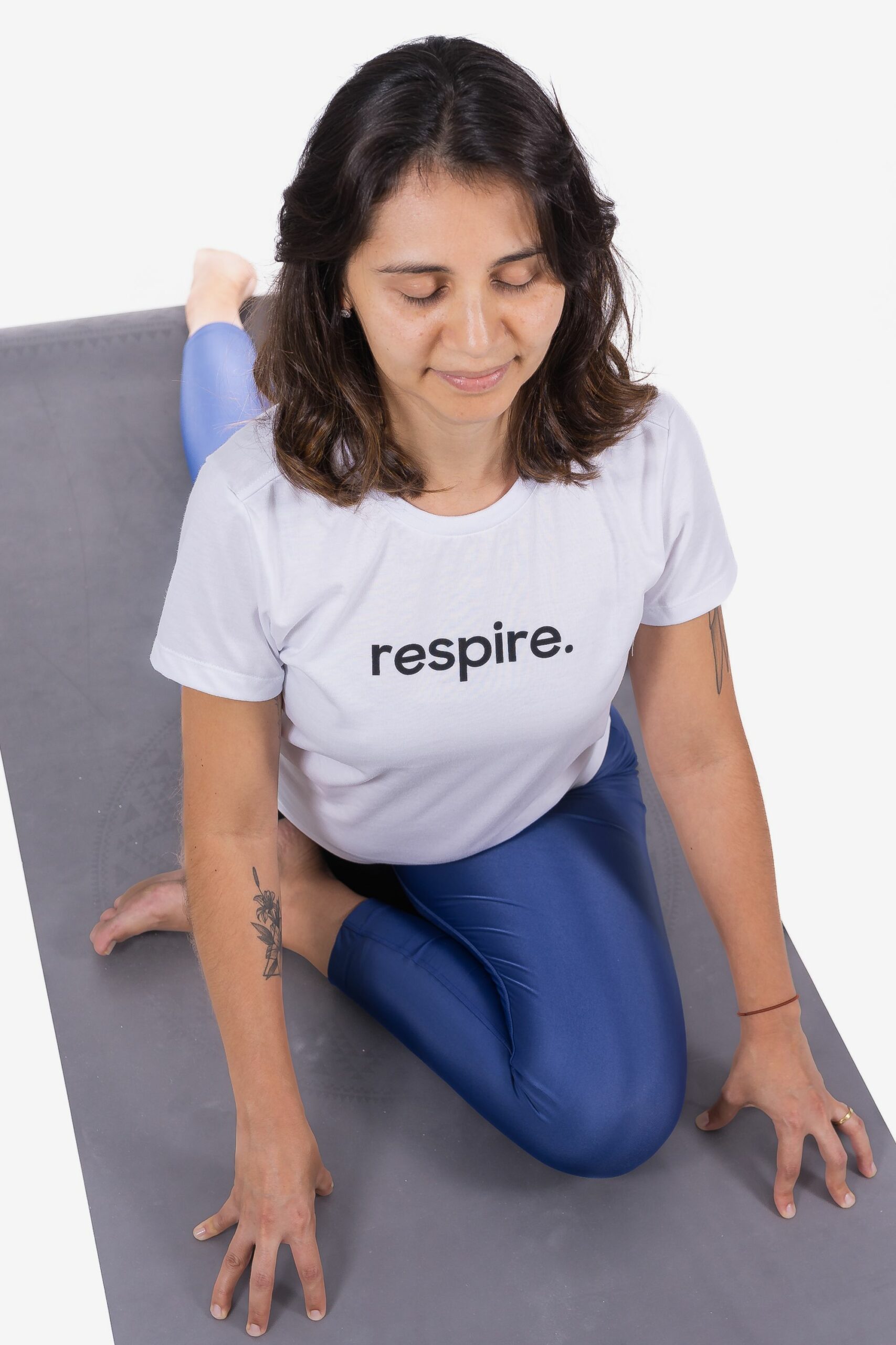 camiseta-babylook-respire-yogateria-06