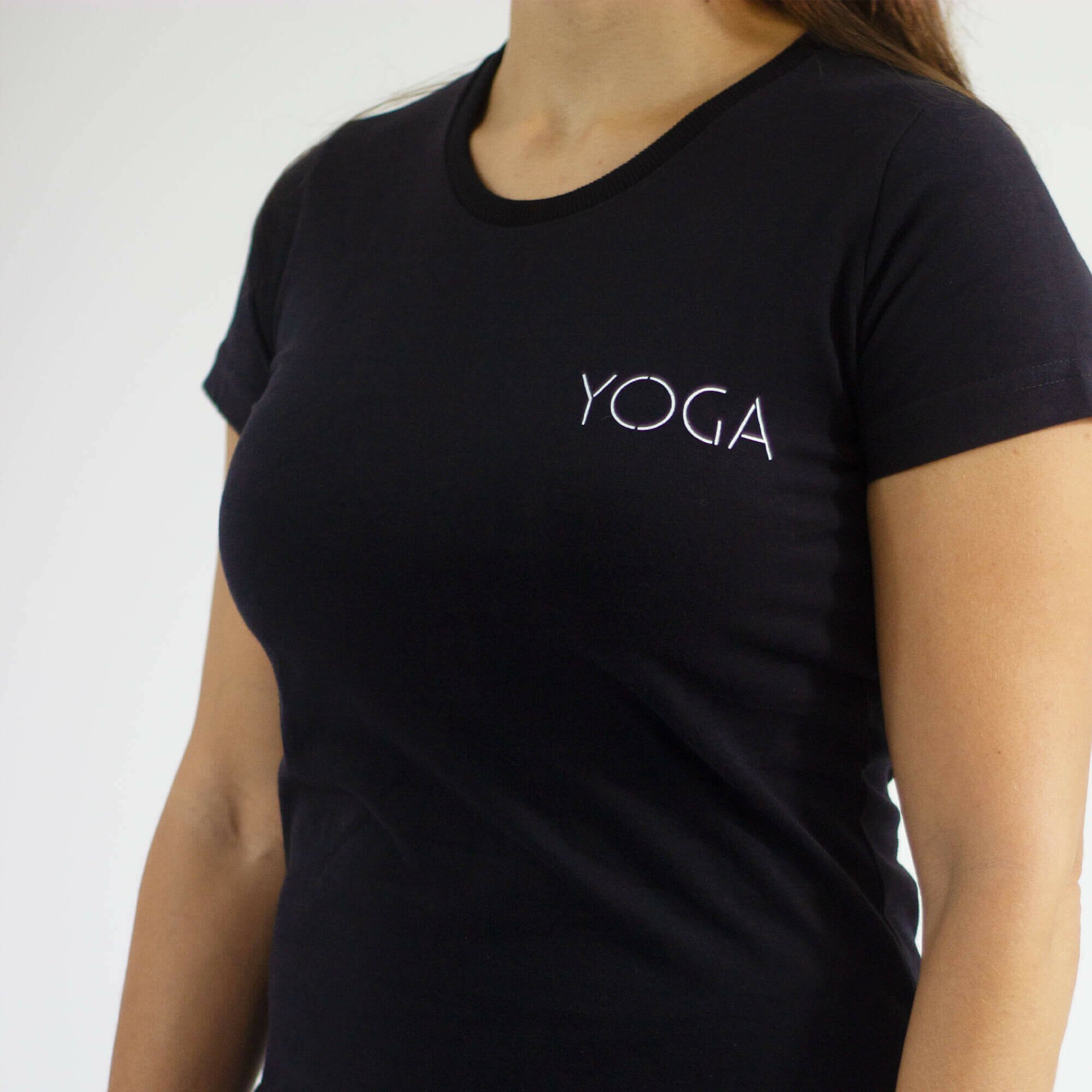 Camiseta para Yoga l A vida é melhor com yoga l Yogateria