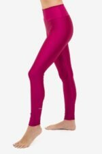 legging-essence-shine-yogateria-amora-07