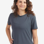 camiseta-comfort-tech-yogateria-fem-camiseta-comfort-tech-yogateria-fem-grafite-03